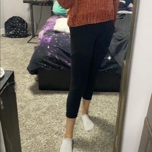 Black capris with pockets